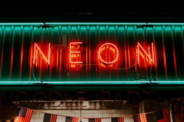 Neon Production by Country